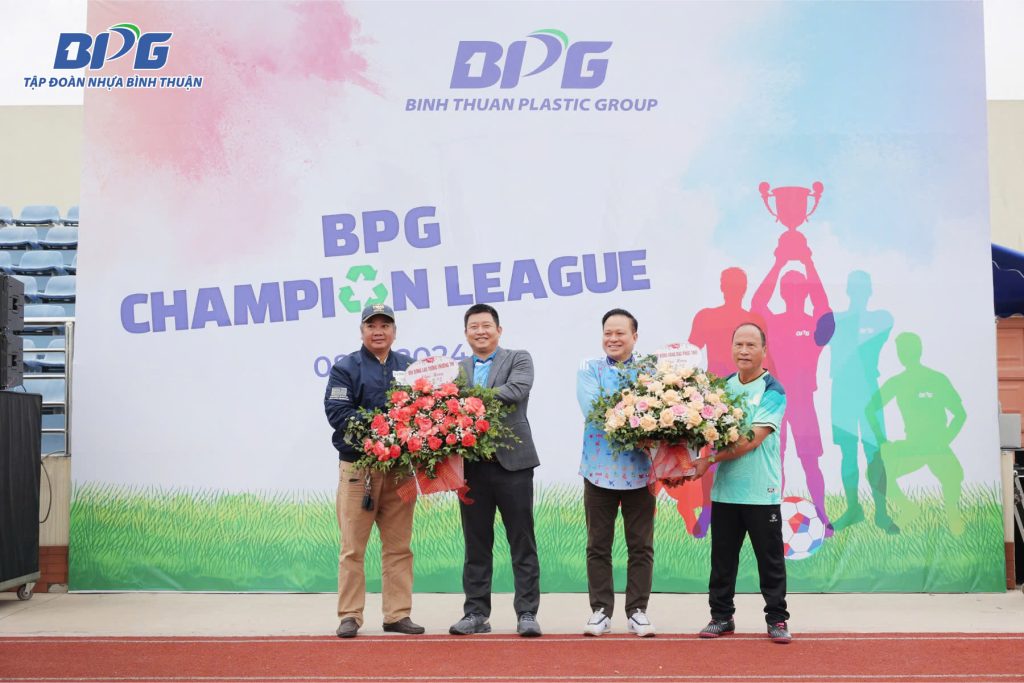 The Opening Ceremony of Binh Thuan Plastic Football Tournament