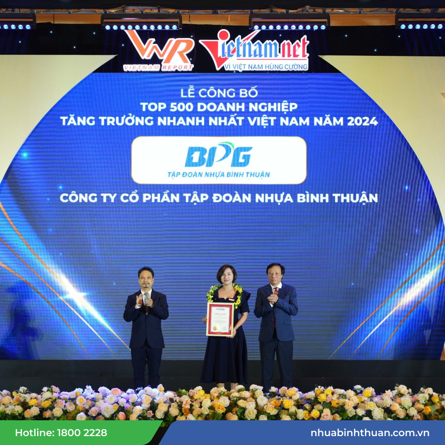 Tập đoàn Nhựa Bình Thuận nhận giải thưởng top 500 DN tăng trưởng nhanh nhất Việt Nam năm 2024