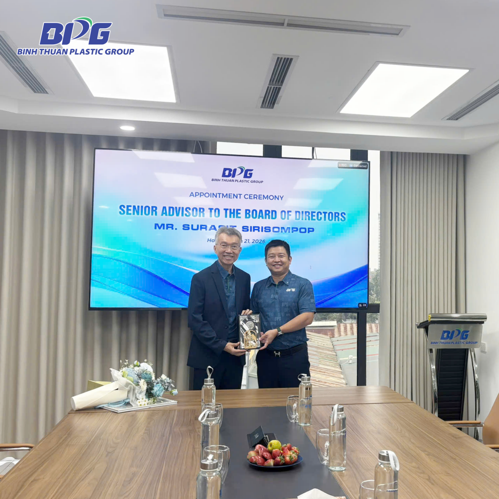 Ông Surasit Sirisompop tại Lễ Bổ nhiệm Cố vấn cấp cao Hội đồng Quản trị